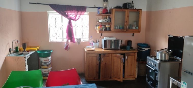 Casa t2 em Kumbeza avenda